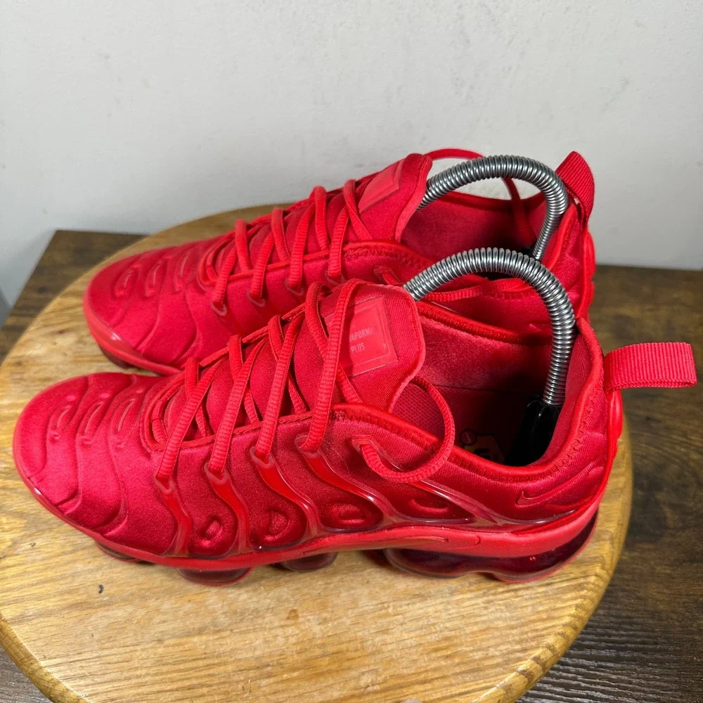 Nike Air VaporMax Plus University Red Mens CW6973-600 Running Shoes Size 7.5